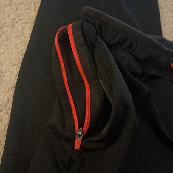 Columbia Athletic Pants Black Omni-Shade Pockets Drawstring Size Medium - Picture 4 of 5